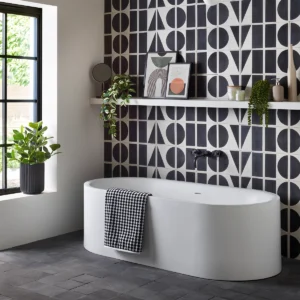 BC Designs Portman Bath 1640 x 750 x 500
