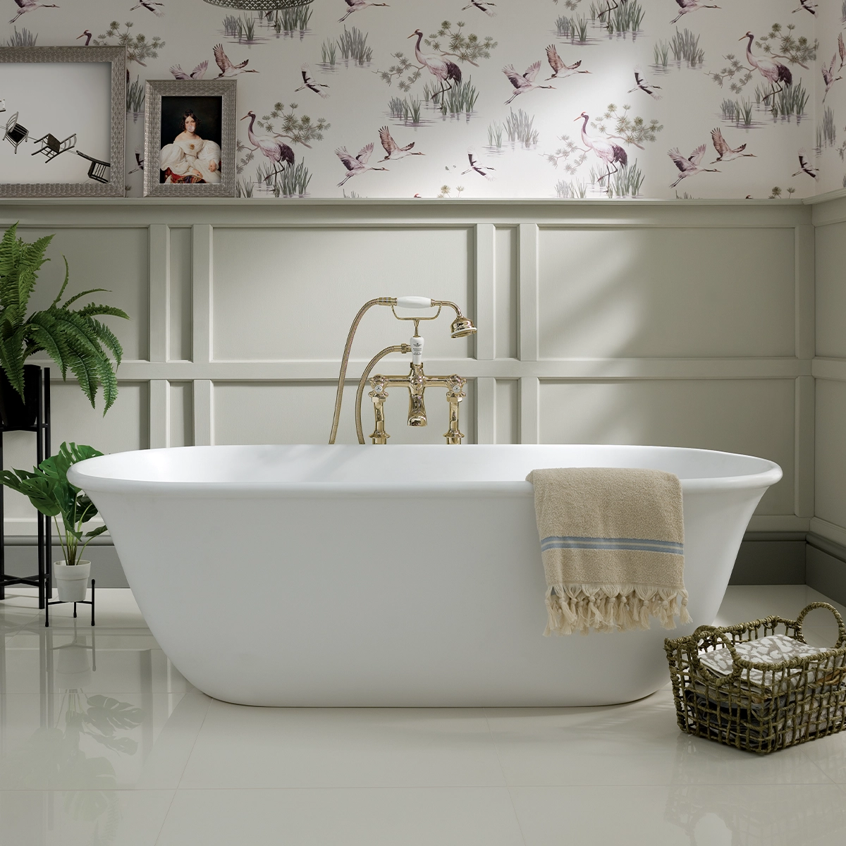 BC Designs Omnia Bath 1615 x 760 (No Waste)