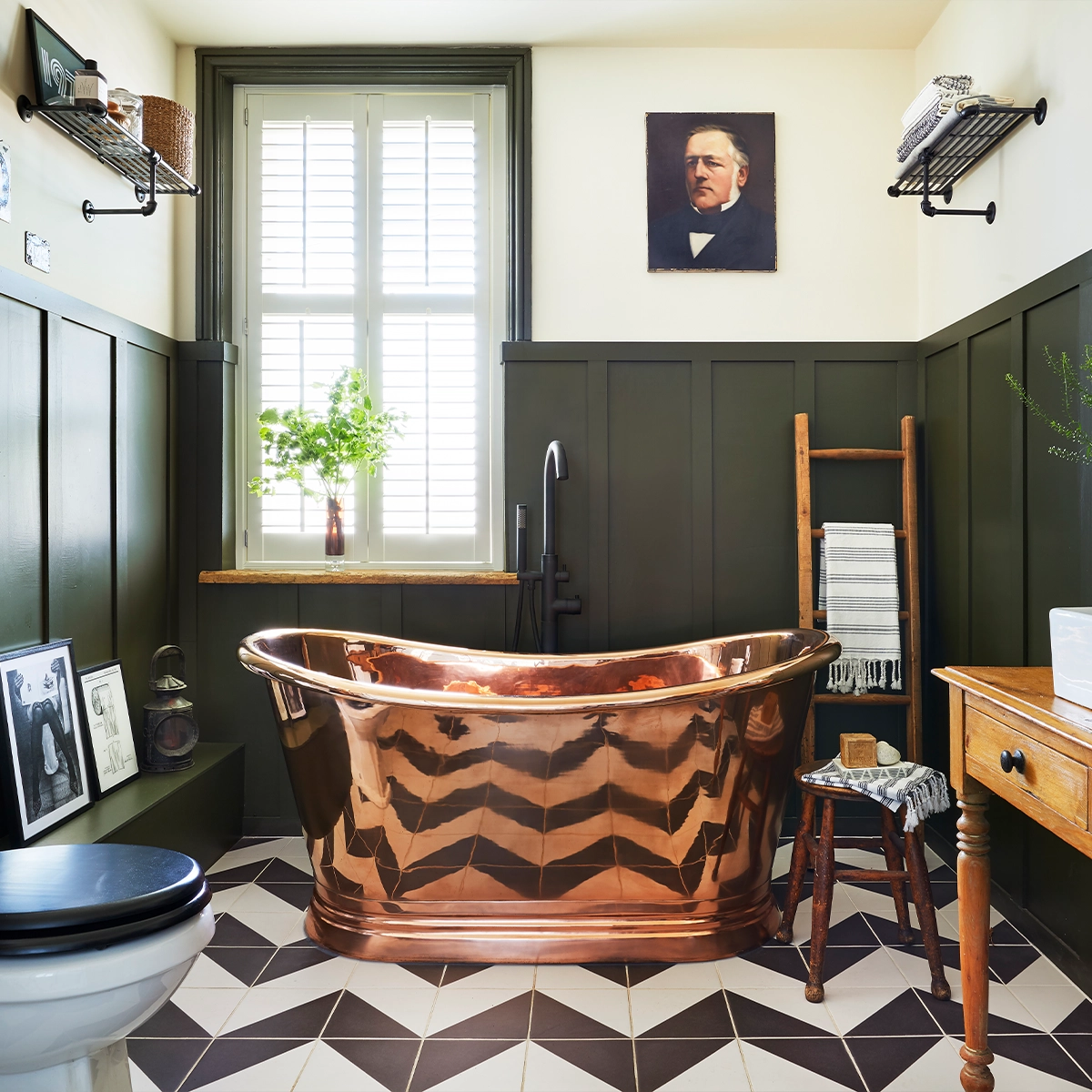 BC Designs Copper Bath