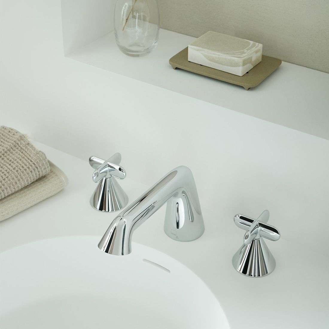 Vado Arrondi 3 Hole Basin Mixer Cross Handle