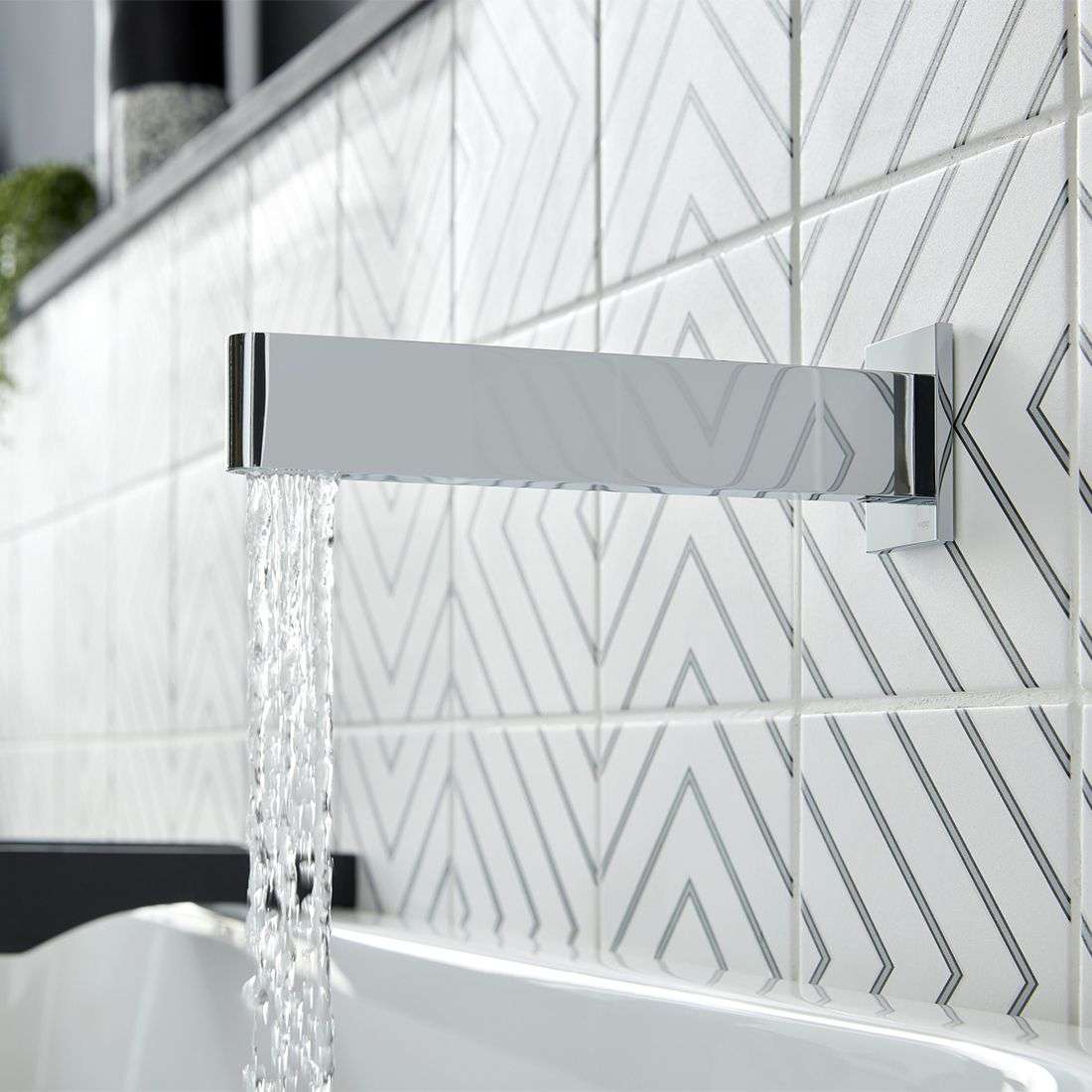 Vado Edit Wall Mounted Bath Spout - Chrome
