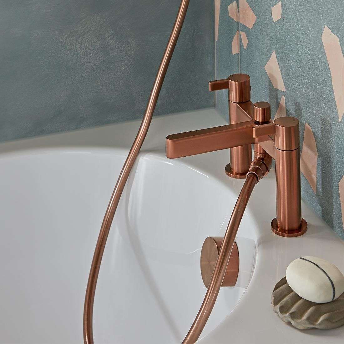 Vado Edit Deck Mounted Bath/Shower Mixer + Shower Kit - Brushed Bronze