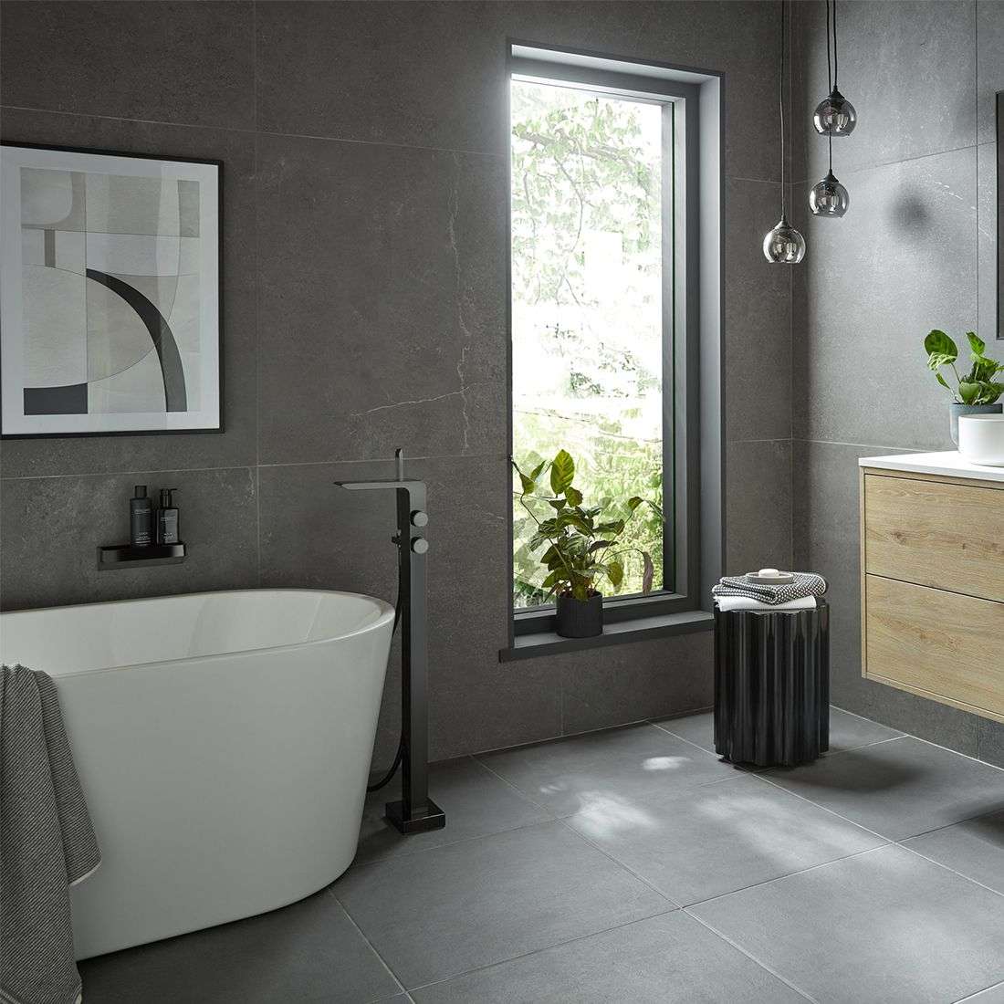 Vado Omika Floor Standing Bath Shower Mixer, Polished Black - Image 3