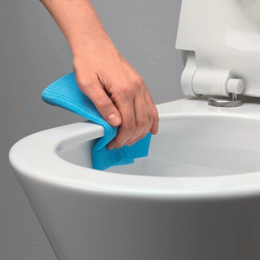GSI Pura 55cm Swirlflush® Wall Mounted Toilet With Slimline Seat - Image 3